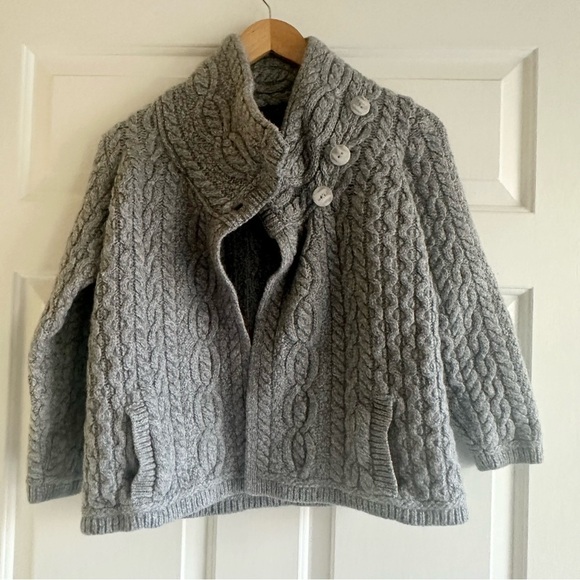 Inis Crafts Merino Wool Fisherman Cable Knit Cardigan Sweater Size Small Ireland - Picture 1 of 7